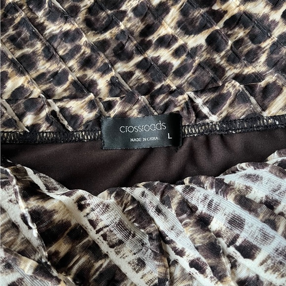 Crossroads Dress - Picture 7 of 8